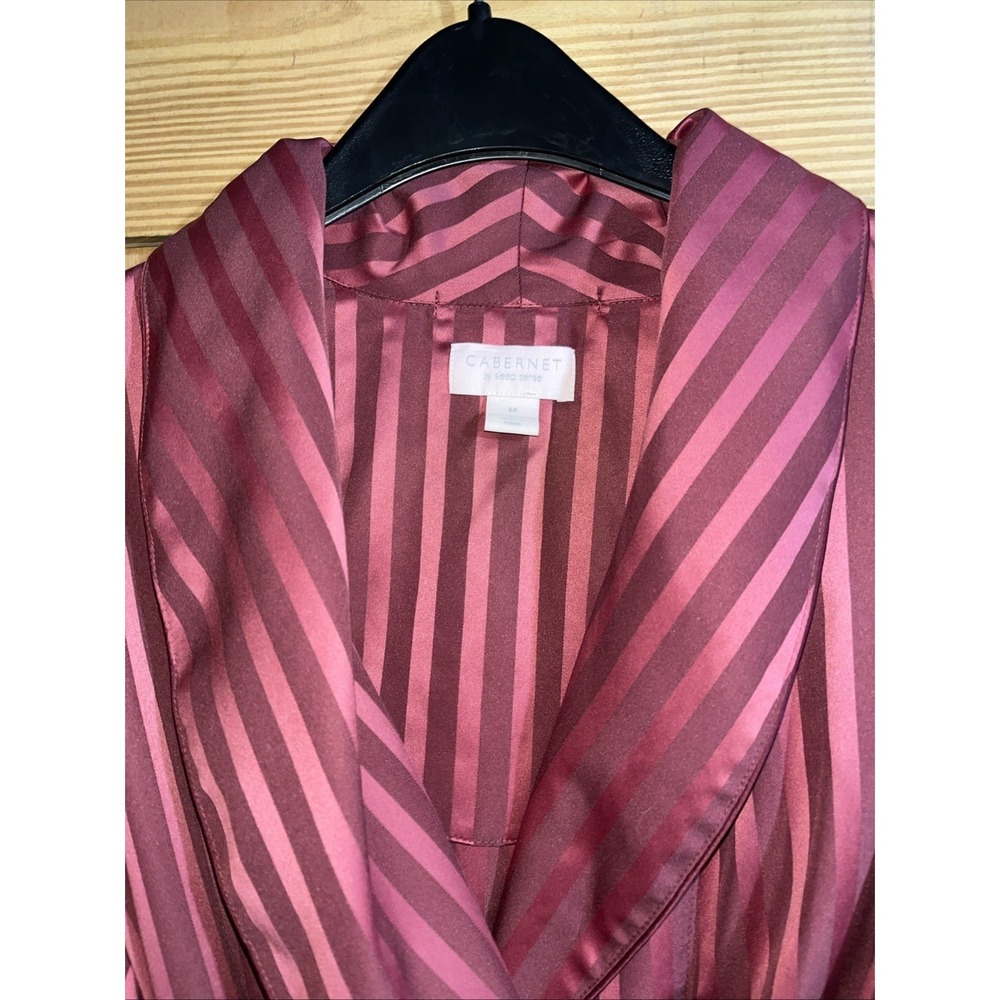 Cabernet Sleep Sense Robe Size Medium Womens Rose Red Stripe Silky Dressing Robe - Picture 4 of 14